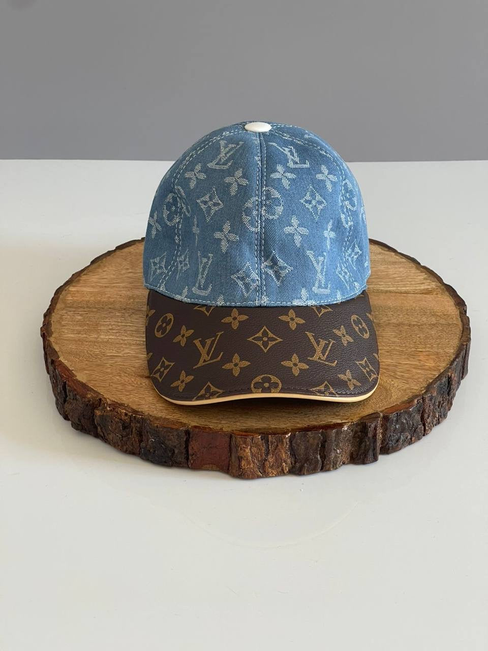 Louis Vuitton Cap