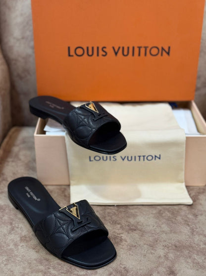 Louis Vuitton Slipper 2 colors