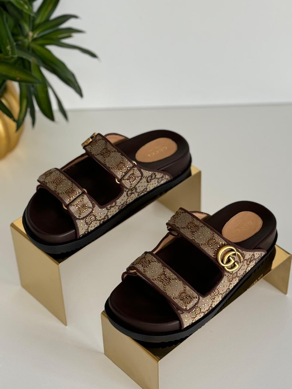 Gucci Slippers 4 colors