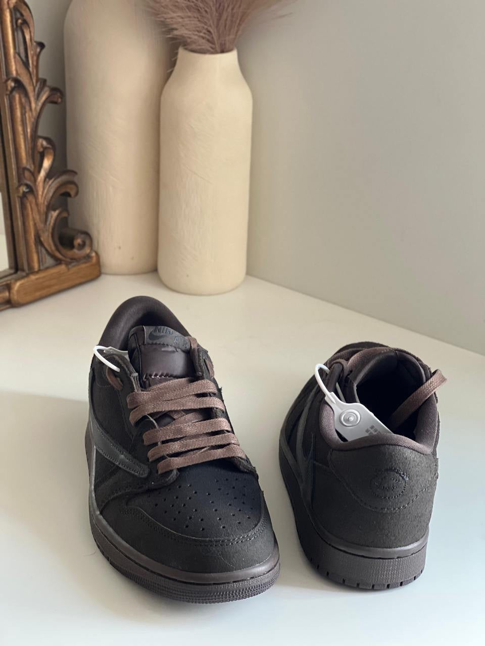 Nike x Travis Scott Sneakers ( VIP Quality)