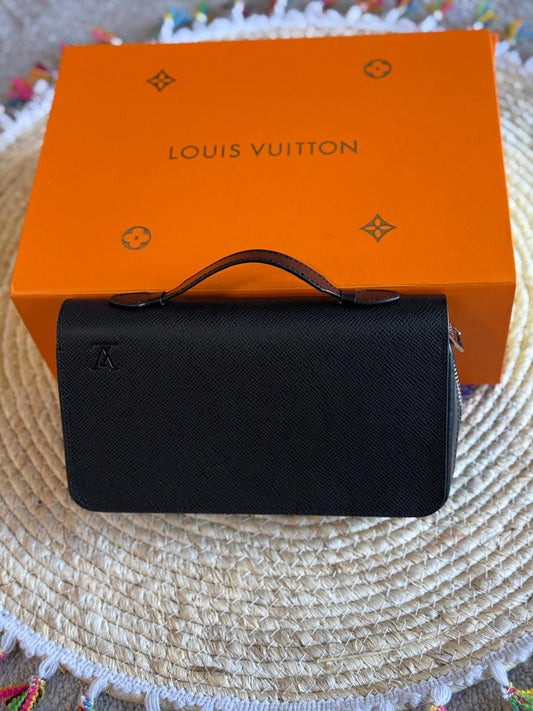 Louis Vuitton Clutch