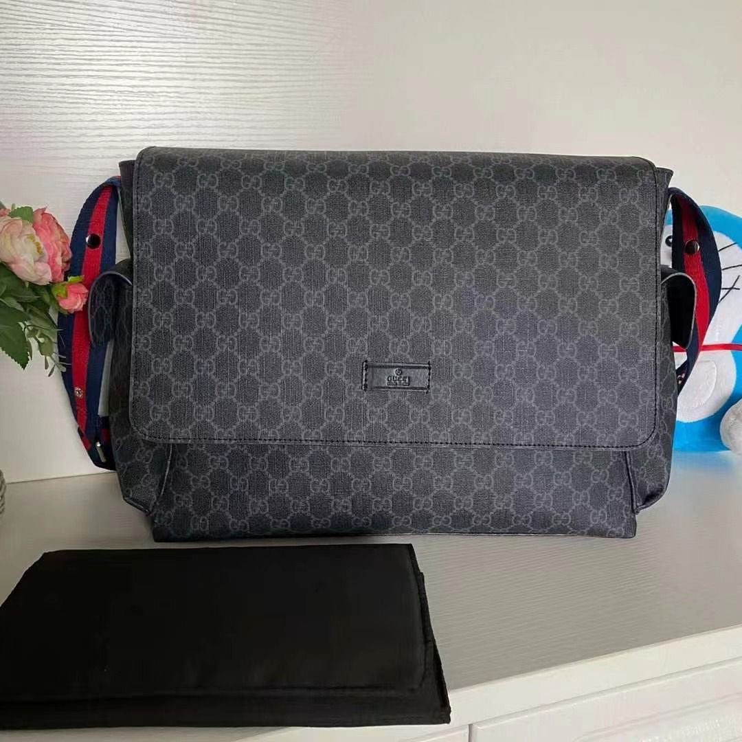 Gucci Messenger Bag 2 colors