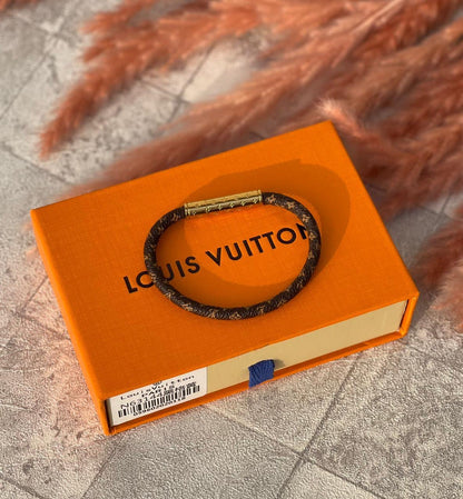 Louis Vuitton Male Bracelet 2 colors