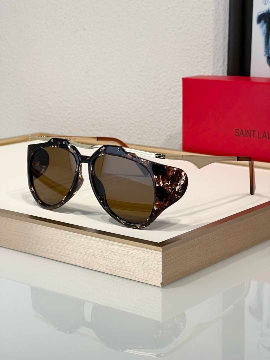 YSL Sunglasses 2 colors