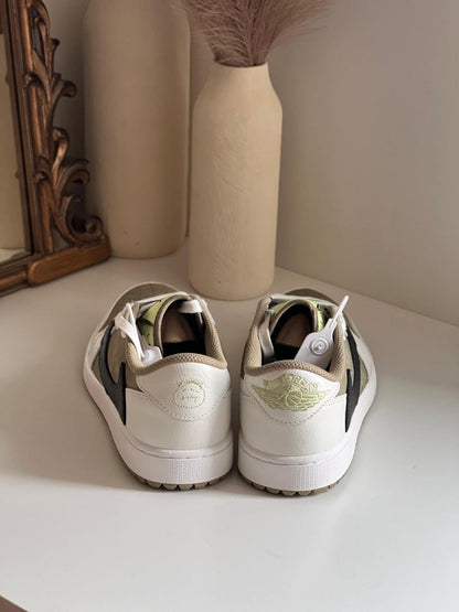 Nike x Travis Scott Sneakers ( VIP Quality)