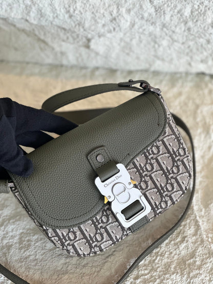 Dior Messenger Bag (VIP Quality)