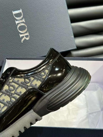 Dior Shoes