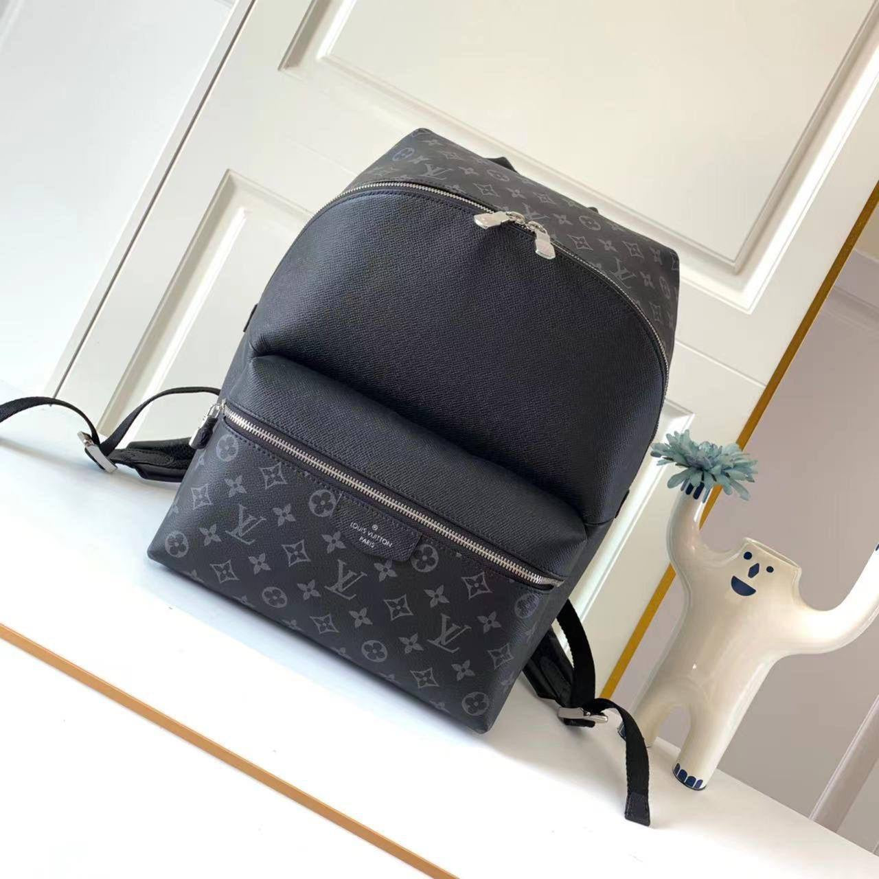 Louis Vuitton Backpack (VIP Quality)