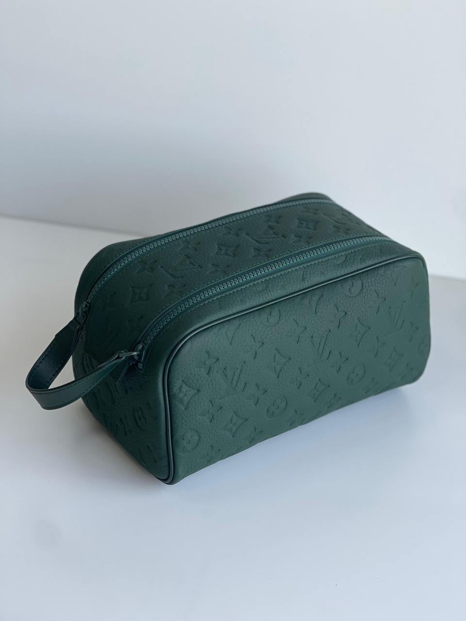 Louis Vuitton Pouch (VIP Quality) 4 colors