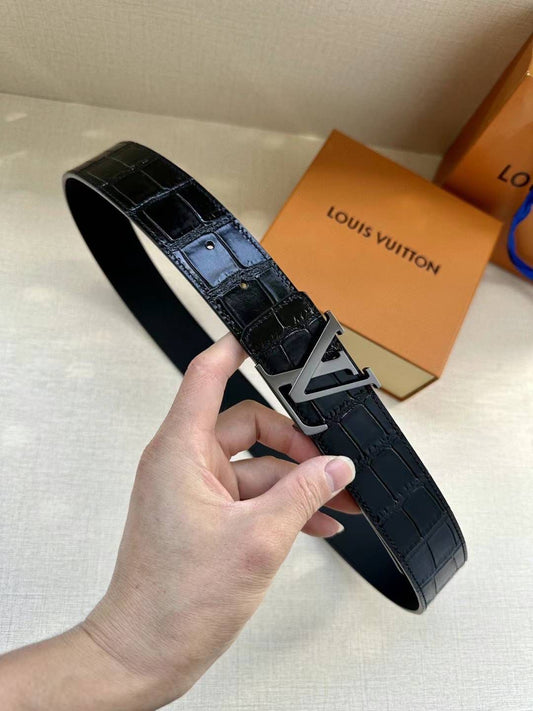 Louis Vuitton Belt 2 colors