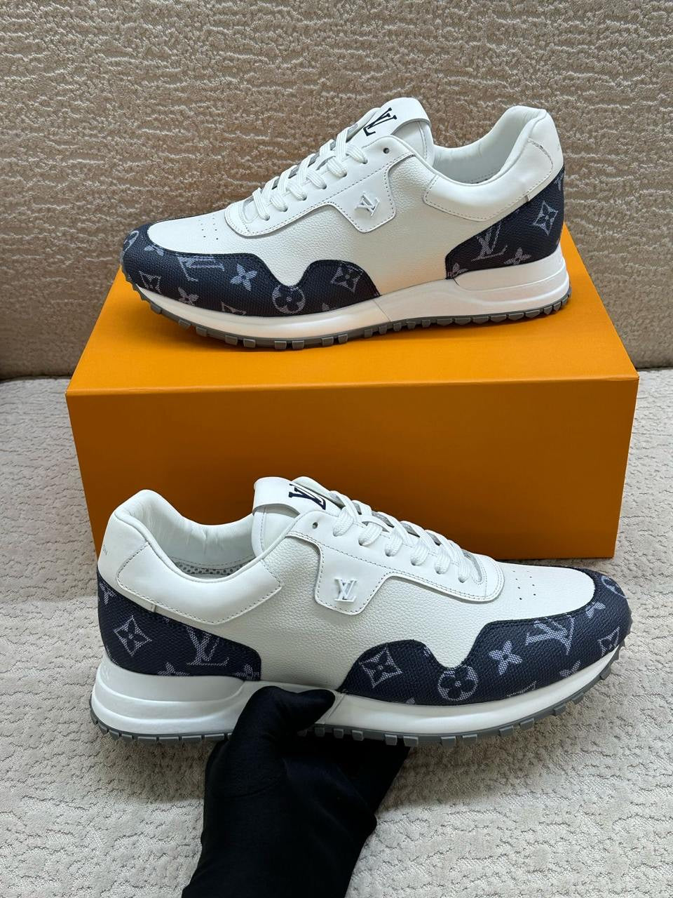 Louis Vuitton Sneakers