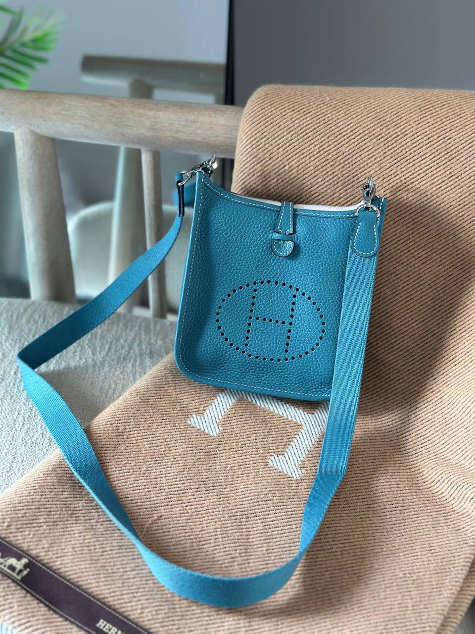 Hermes Evelyne TPM Sling Bag (VIP Quality)