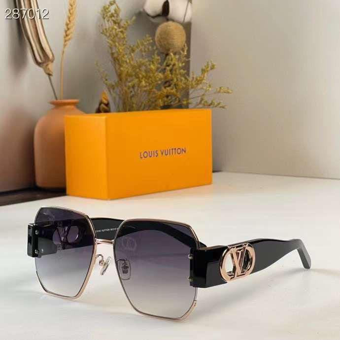 Louis Vuitton Sunglasses 2 colors