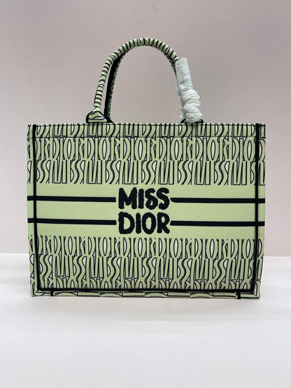 Dior Tote Bag 3 Sizes