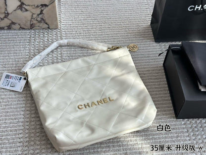 Chanel Tote Bag