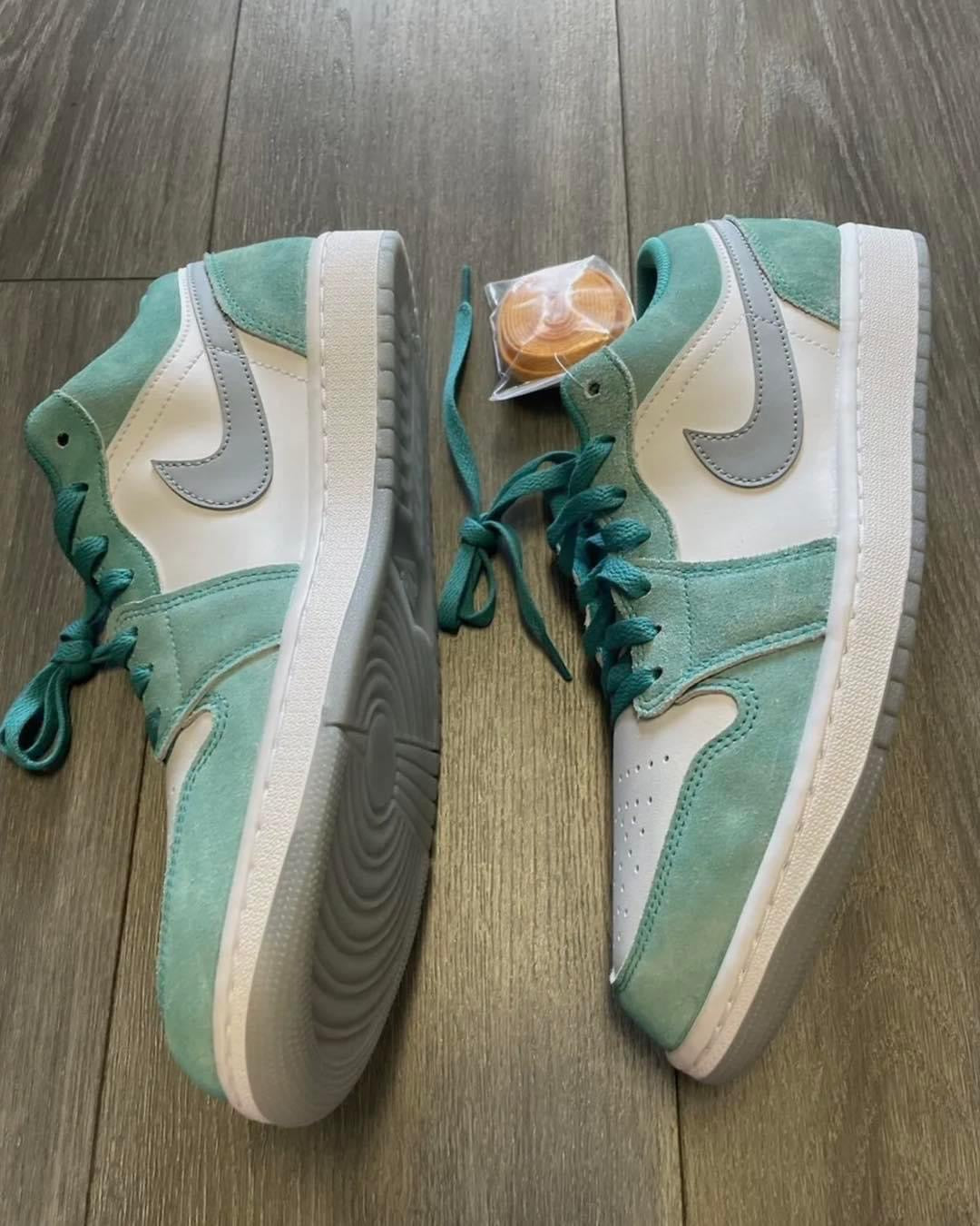 Jordan 1 New Emerald