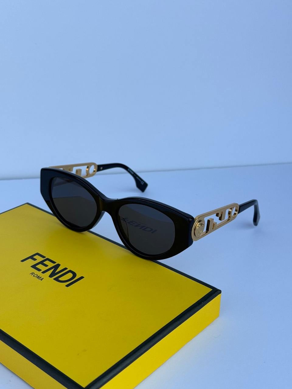 Fendi Sunglasses 2 colors