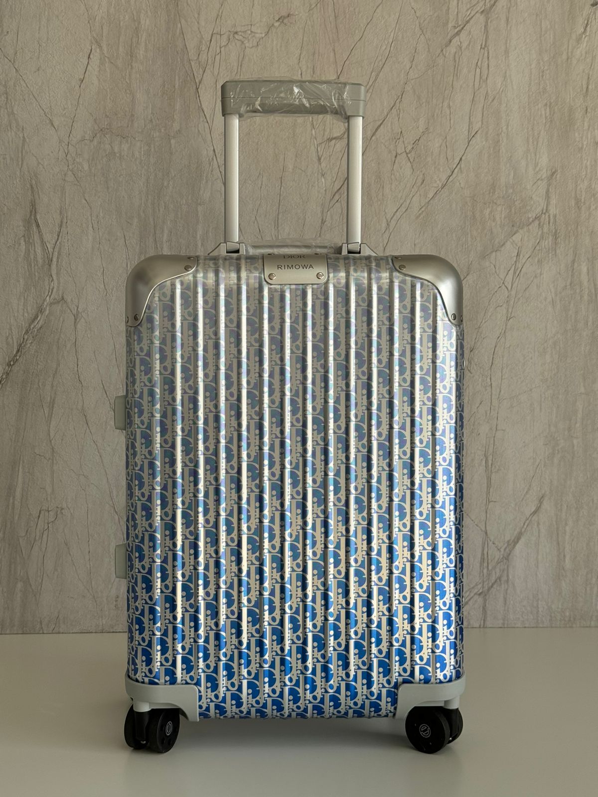 RIMOWA X DIOR Trolly Suitcase